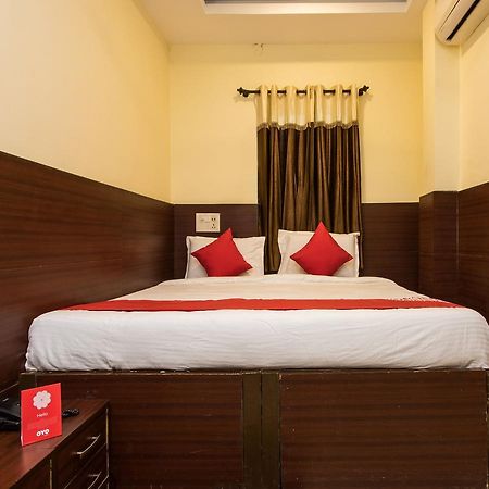 Oyo 11945 Hotel Glory Palace Indore Luaran gambar
