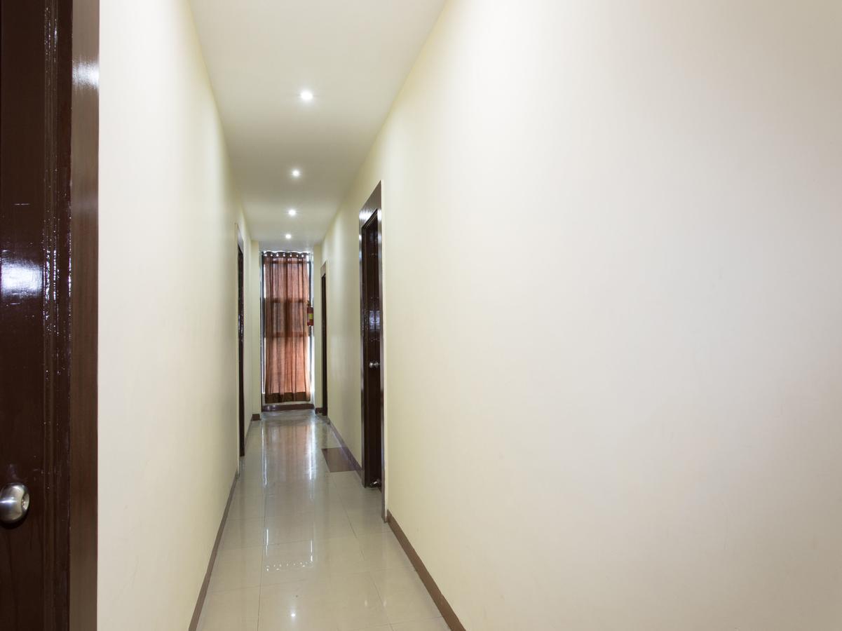 Oyo 11945 Hotel Glory Palace Indore Luaran gambar